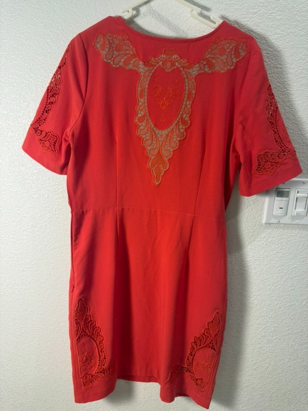 ROBERT GRAHAM Red Amadea Lace Silk Mini Dress Size XS-Small Short Sleeve